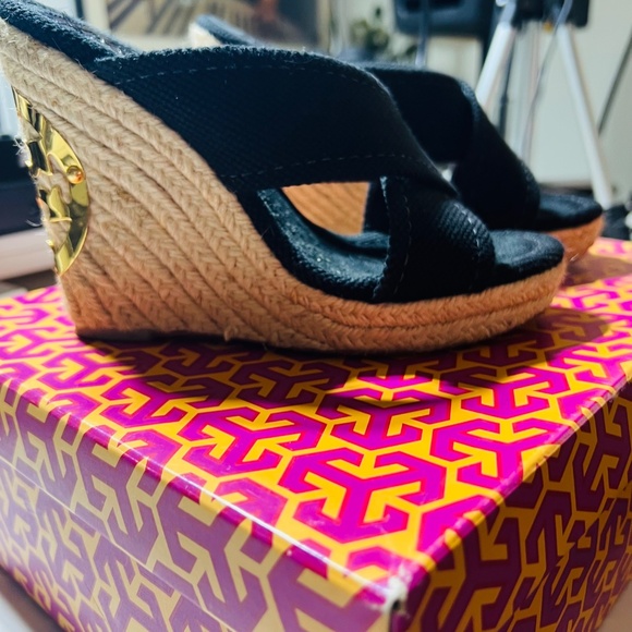 Tory Burch Kristen Fabric Espadrille (Size 5) - Picture 7 of 9